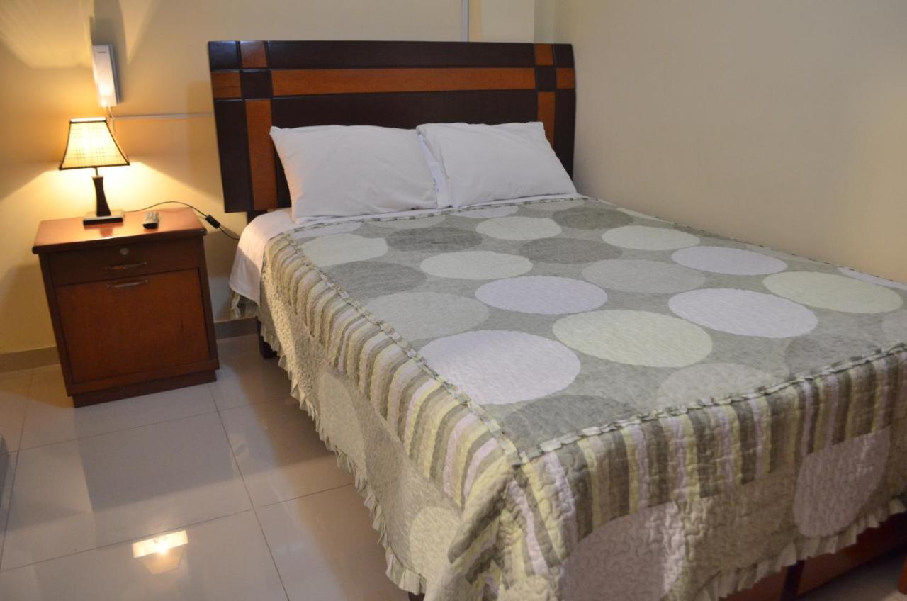 Rosenverg B&B Tours Lima Zewnętrze zdjęcie