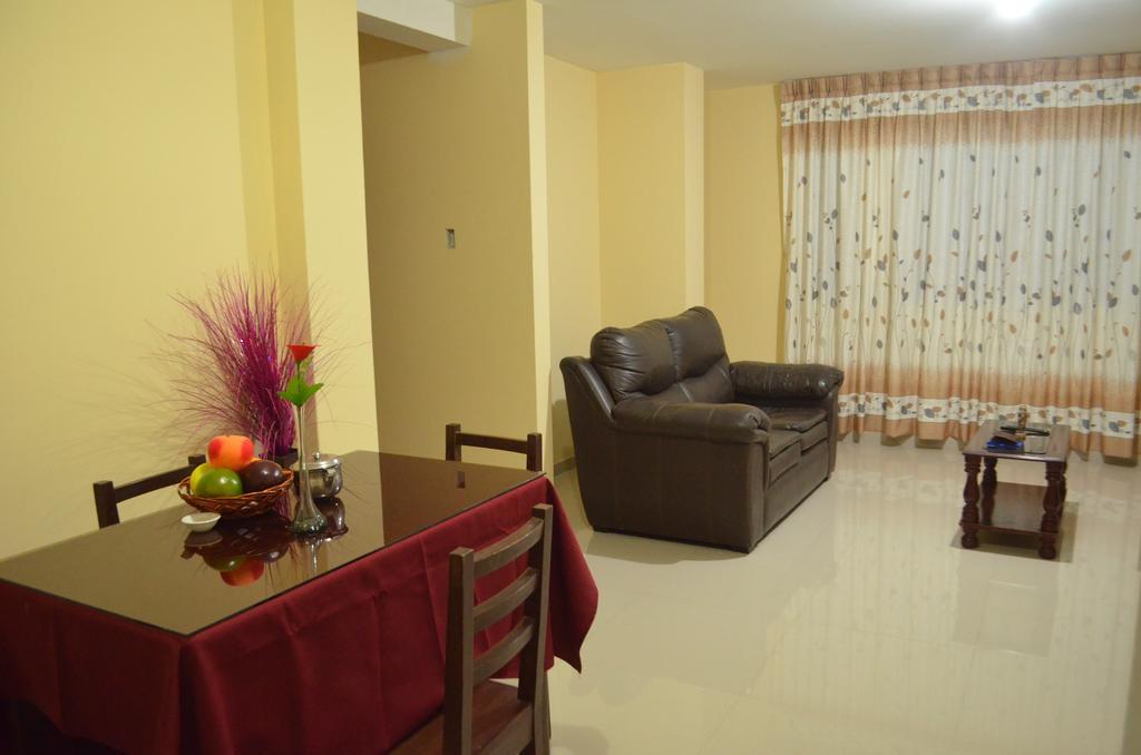 Rosenverg B&B Tours Lima Zewnętrze zdjęcie