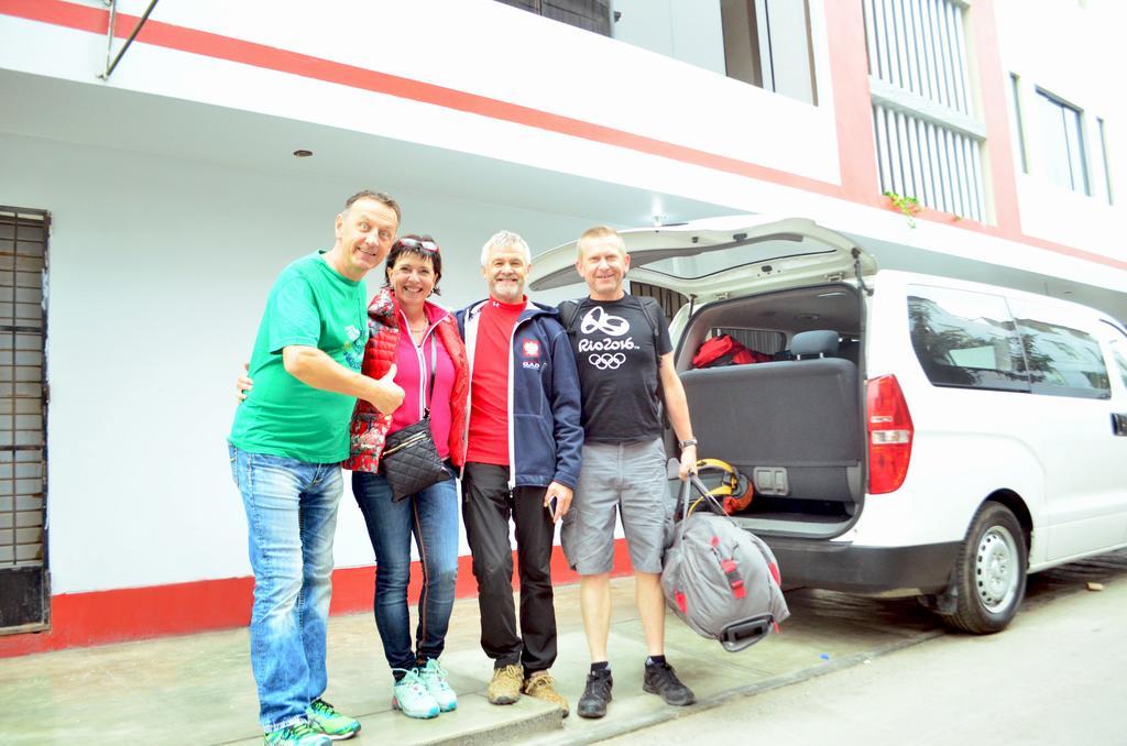 Rosenverg B&B Tours Lima Zewnętrze zdjęcie